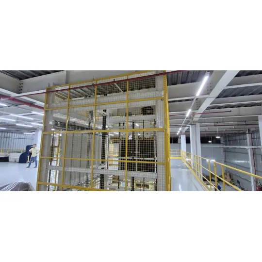 Thang máy tải hàng – Nhà máy Casarredo